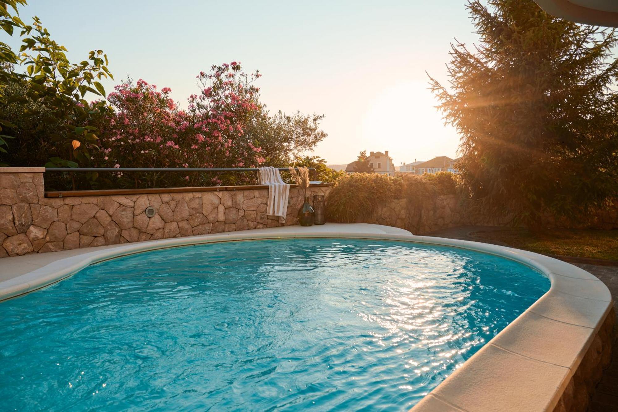 Luxurious City Retreat With Pool Sibenik Exterior photo